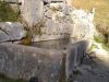 St-Christophe-sur-Guiers, Bassin dans les ruines